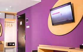 G Suites Hotel By Amithya